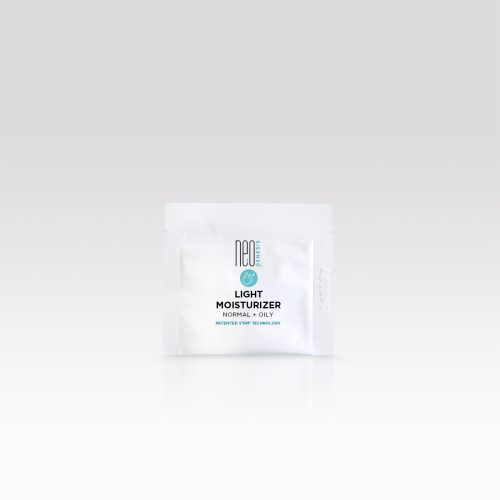 Light Moisturizer Sample Packet 1mL