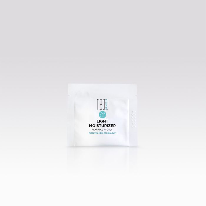 Light Moisturizer Sample Packet 1mL