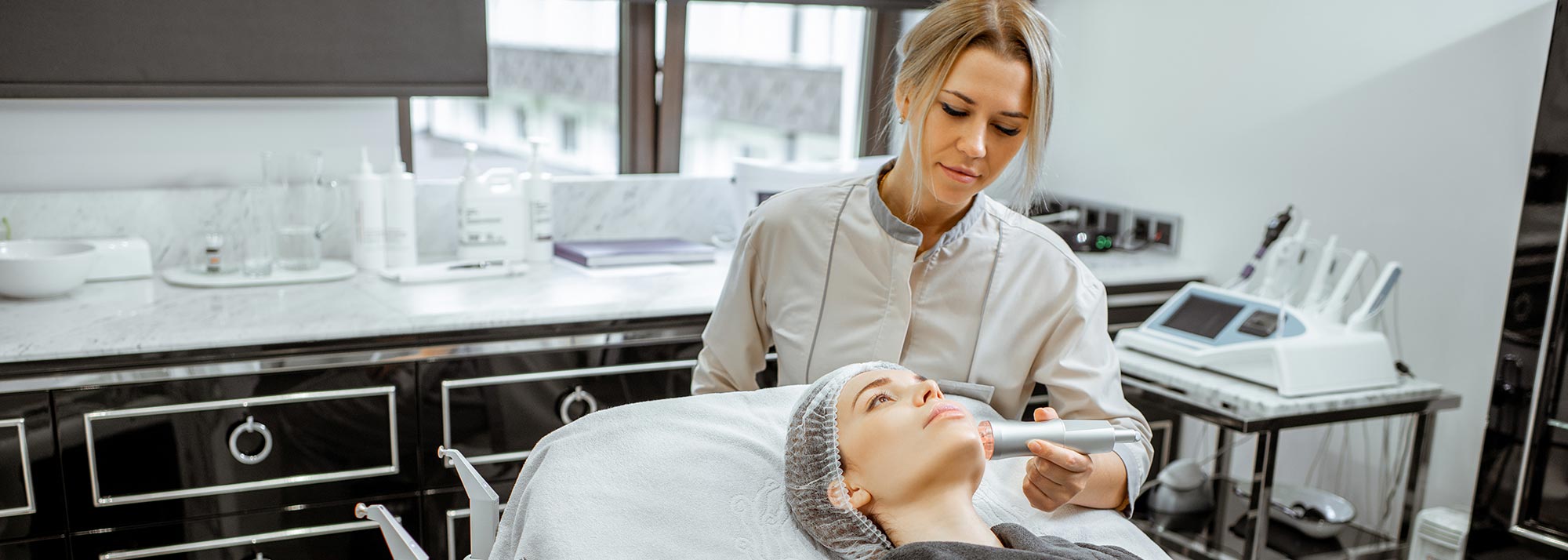 Top Esthetician Strategies to Grow Your Clinic